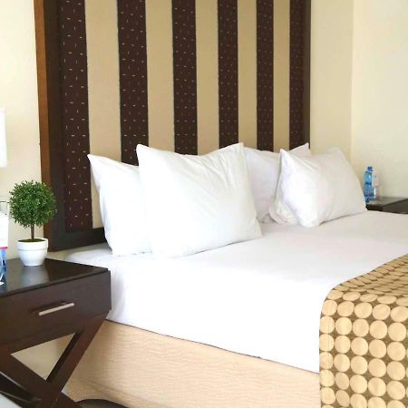 Hod Hasharon Luxury Apartment Herzelia المظهر الخارجي الصورة