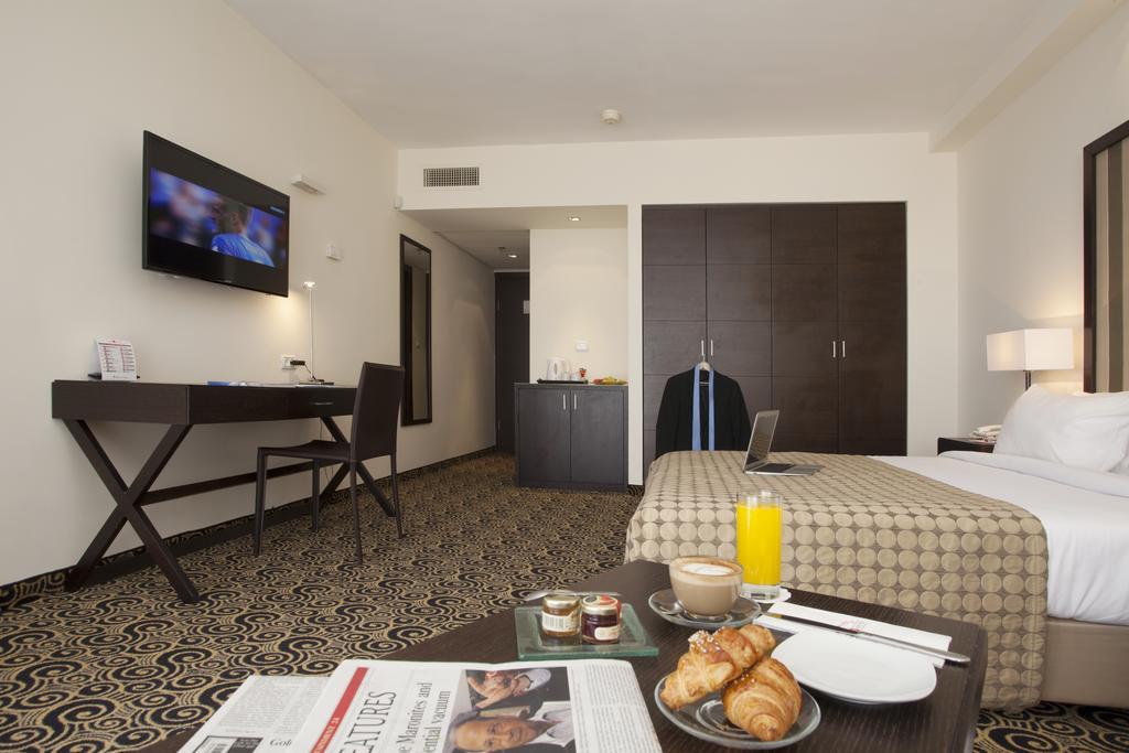 Hod Hasharon Luxury Apartment Herzelia المظهر الخارجي الصورة